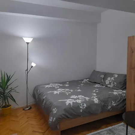 Skopjanka Cozy Apartment *